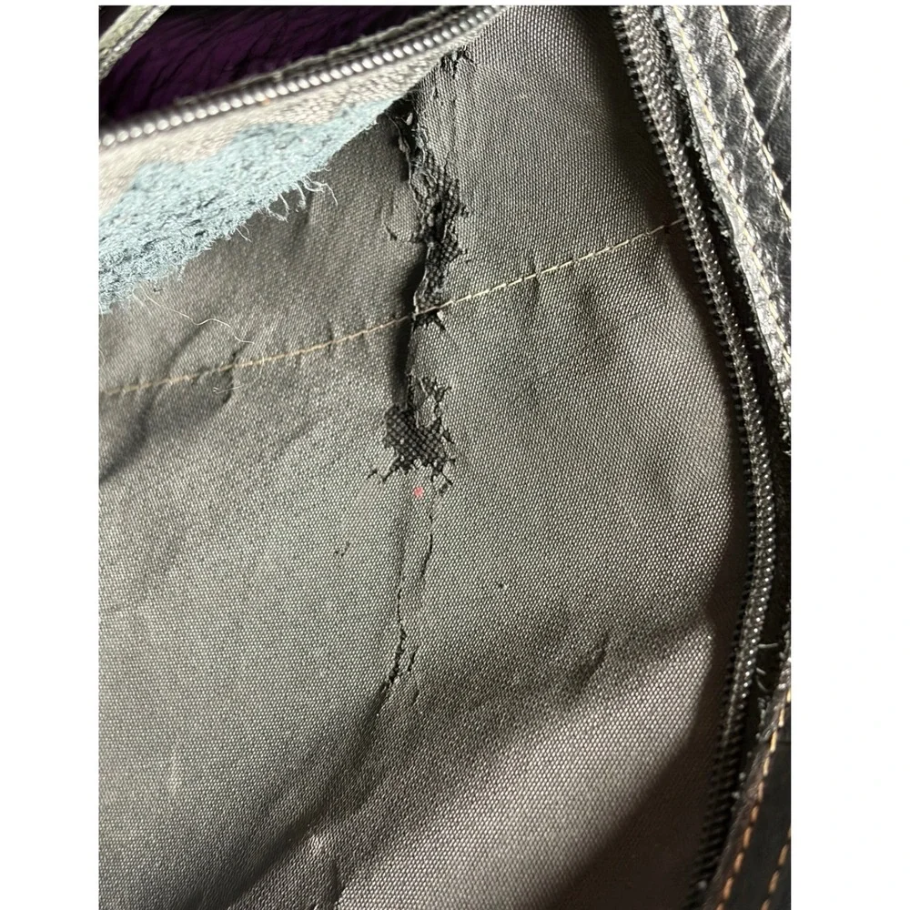 Vtg 90s Black Genuine Leather Messenger Bag Crossbody Satchel Laptop Bag DAMAGED